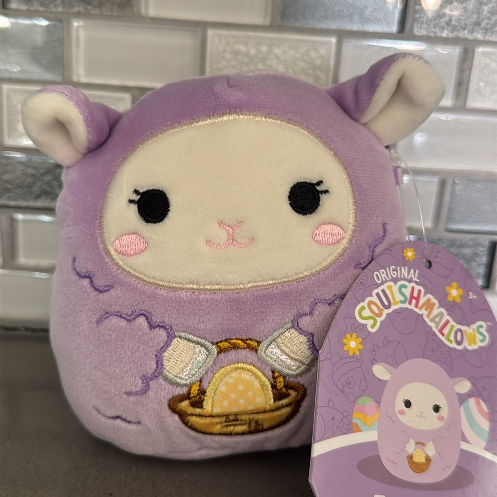 Squishmallows 2025 Easter Squad B BEATRICE The Lamb with Basket Easter Plush NEW